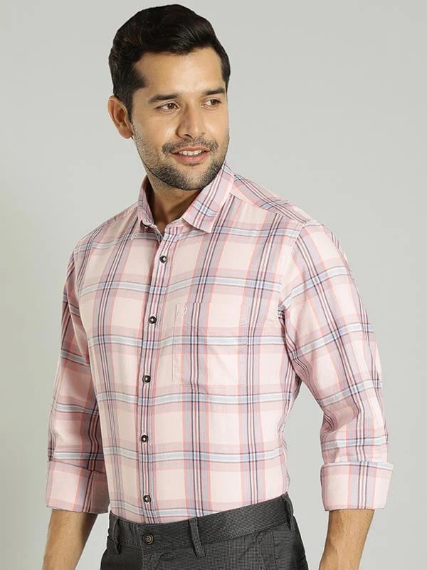 Indian Terrain Men Checkered Pink Shirt